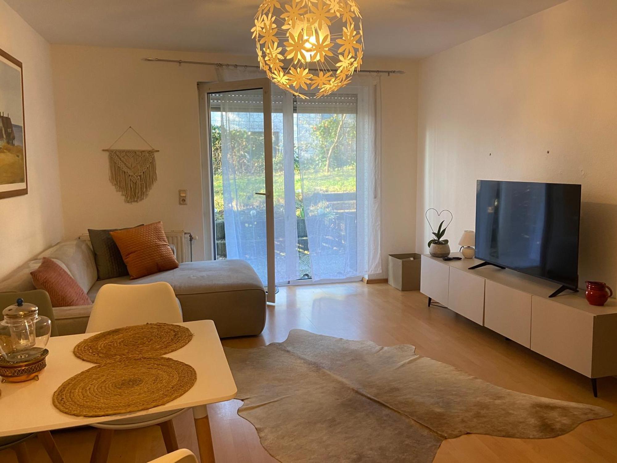 In Saarbruecken Stadtnahe Gemuetliche Wohnung Am Deutsch-Franzoesischen Garten Bagian luar foto