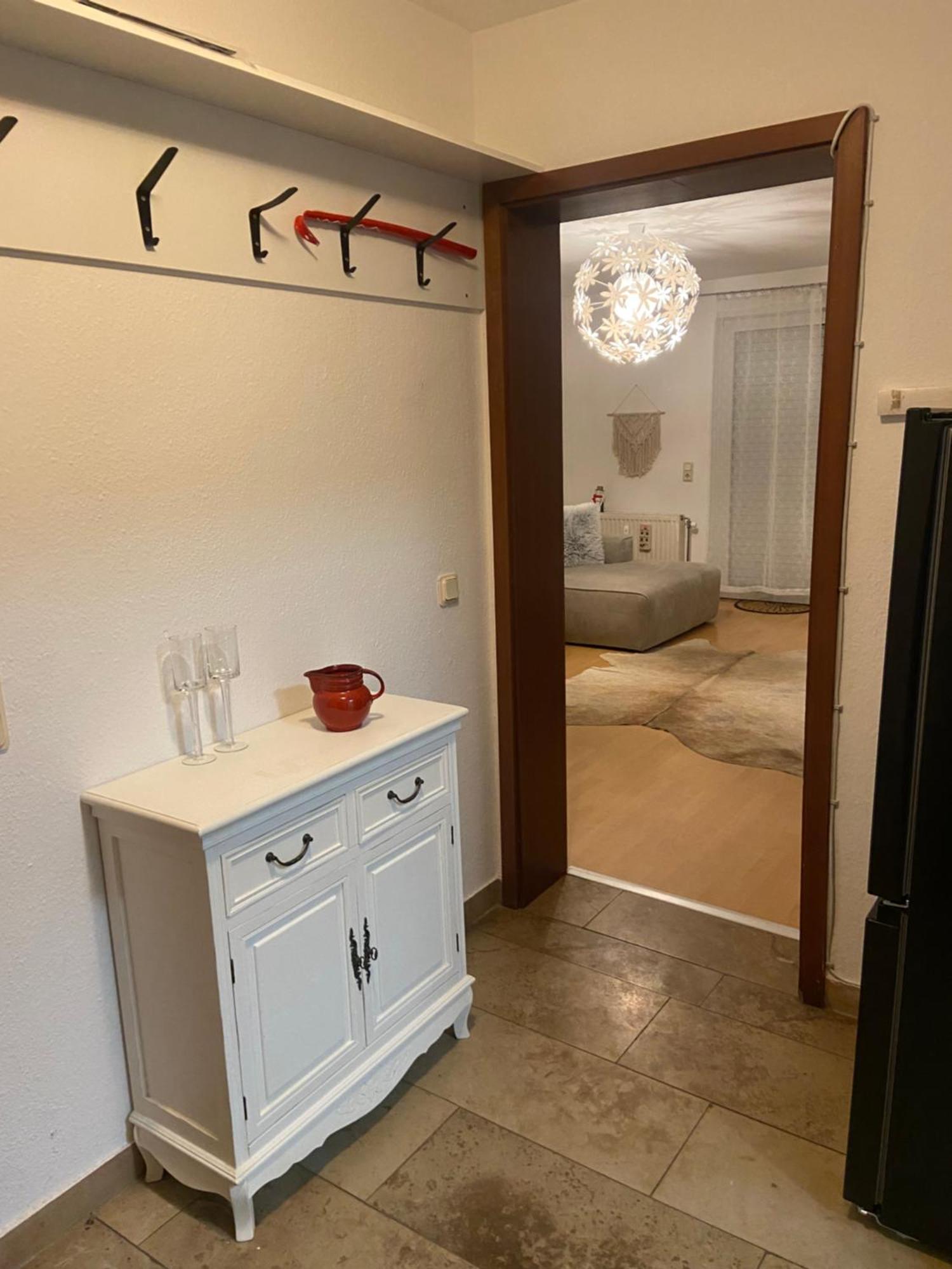 In Saarbruecken Stadtnahe Gemuetliche Wohnung Am Deutsch-Franzoesischen Garten Bagian luar foto