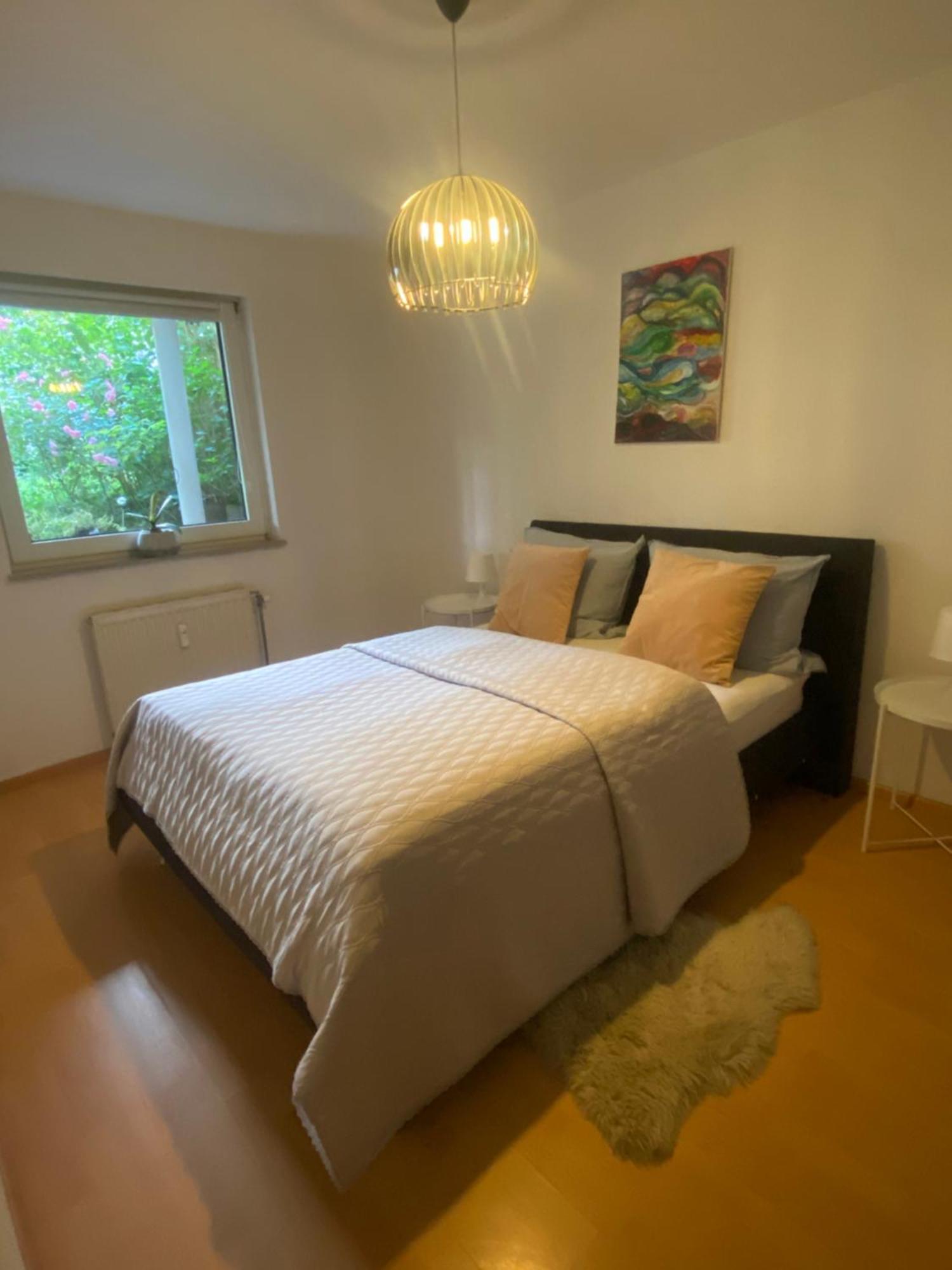 In Saarbruecken Stadtnahe Gemuetliche Wohnung Am Deutsch-Franzoesischen Garten Bagian luar foto