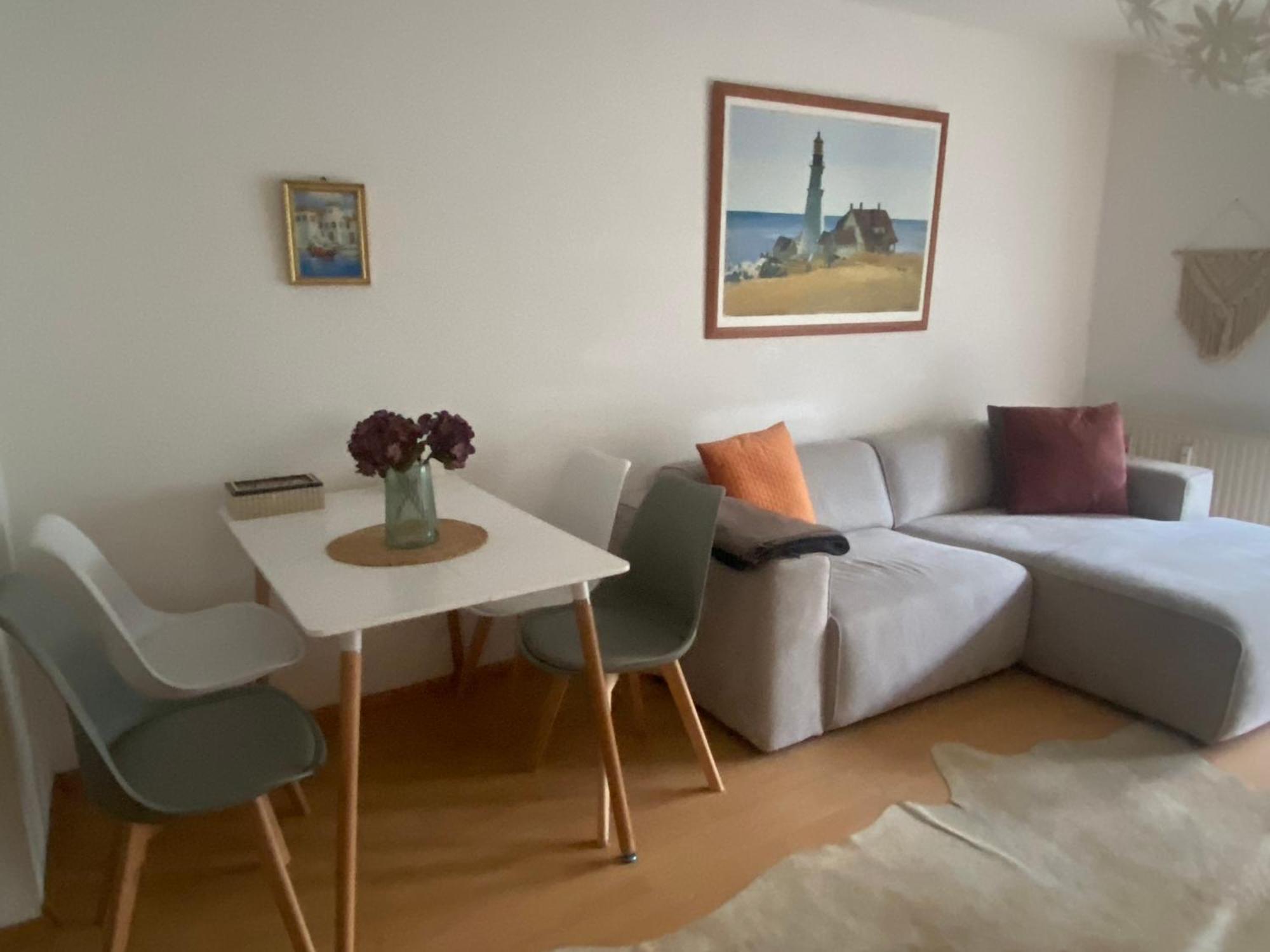 In Saarbruecken Stadtnahe Gemuetliche Wohnung Am Deutsch-Franzoesischen Garten Bagian luar foto